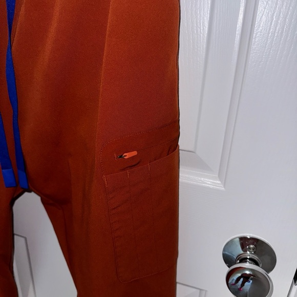 Figs women’s high waisted jogger. - Picture 3 of 5